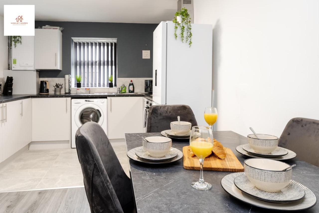 Immaculate 4 Bed In Liverpool By Hinkley Homes Short Lets & Serviced Accommodation Esterno foto