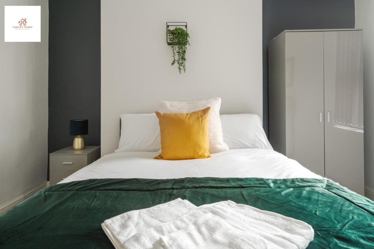 Immaculate 4 Bed In Liverpool By Hinkley Homes Short Lets & Serviced Accommodation Esterno foto